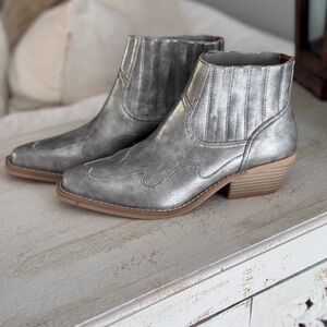 Metallic Silver Platinum Cowboy Booties - Size 8 - Forever 21 - New without Tag
